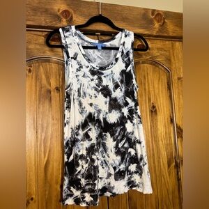 Simply Vera Vera Wang Monochrome Abstract Tank Top